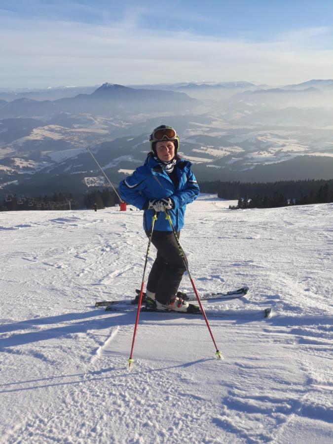 Chata Stred Kubinska Hola Dolny Kubin Buitenkant foto